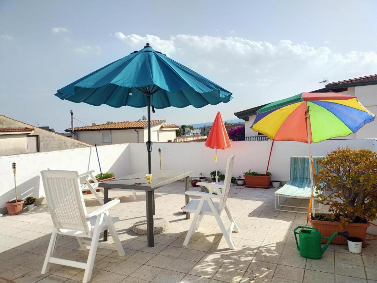 Chelsea Barracks Apartment Giardini Naxos Exterior photo